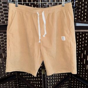 Men's Tan Casual Shorts 🩳 Size L